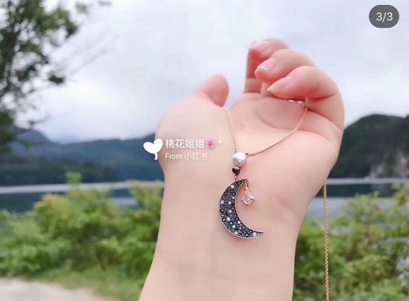 Swarovski Necklace 09yxq36